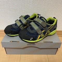 asics アシックス 19.5㌢ ゴアテックス