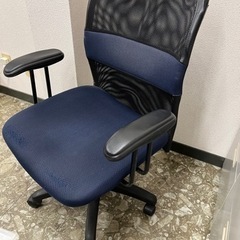 オフィスチェア(事務椅子)