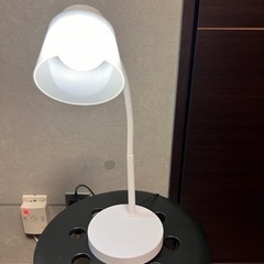 【取引決定】LEDデスクランプ 