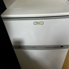 【決まりました】冷蔵庫　2ドア　2015年製　アビテラックス　A...