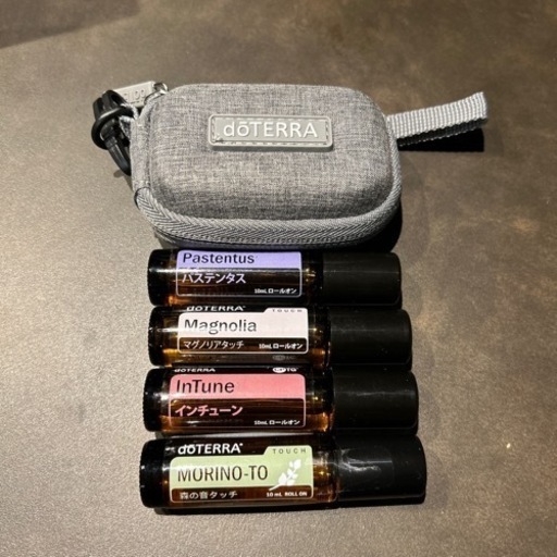 doTERRA アロマオイル25本　木箱　まとめ売り