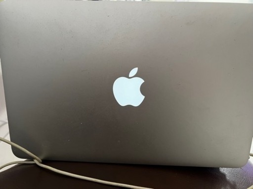 MacBook Air 11インチ Mid 2012 MD224J/A」約1キロの小型軽量薄型