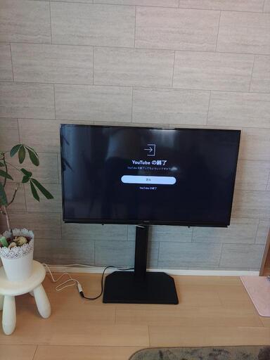 シャ－プAQUOS 液晶テレビ　台つき