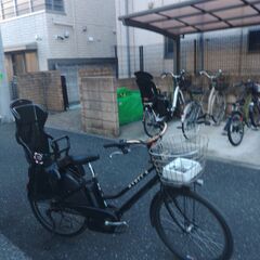 337🔵お子様と土日も土足のまま、いろいろなタイプの電動自転車の...