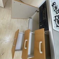 キッチン　2100✖️600 高さ840