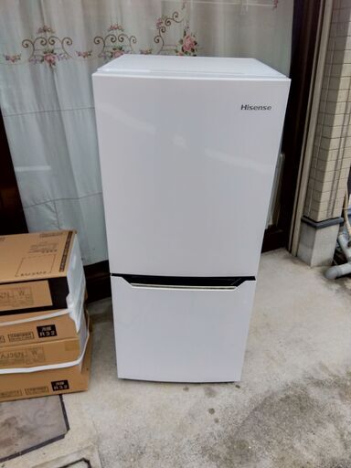 1548★ハイセンスジャパン、冷蔵庫、２０２２年式、130L、洗浄クリーニング済
