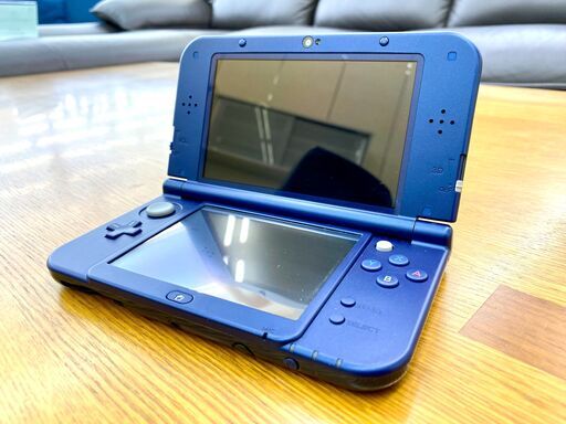 New Nintendo 3DS LL (RED-001) メタリックブルー本体