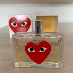 COMME des GARÇONS コムデギャルソン PLAY RED