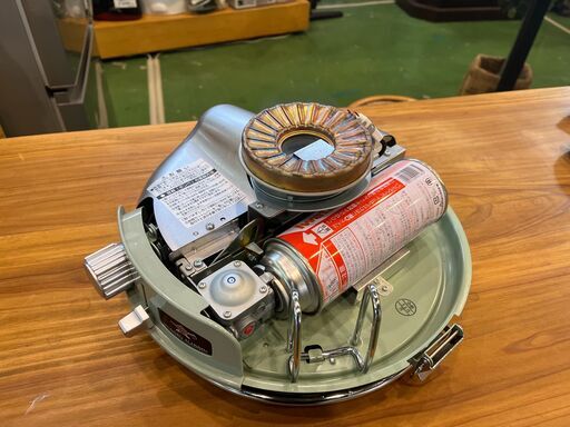 愛品館八千代店】センゴクアラジン2019年製ガスストーブ グリーン