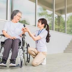 住宅型有料老人ホーム内での介護業務　