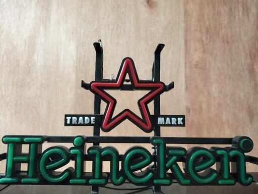 【最終値下げ】Heineken ネオンライト