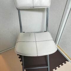折り畳み椅子　ニトリ