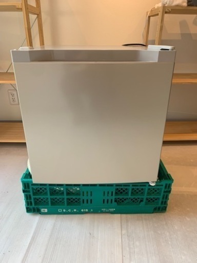 小型冷凍庫　31L