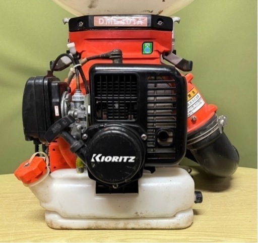 共立 KIORITZ 背負動力散布機 DME401A 散布機 農機械 園芸用品 動作  