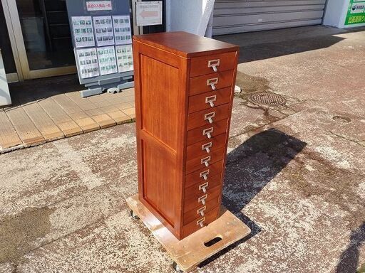 アンティーク調金具　12段引き出し、ハイチェスト『中古良品』