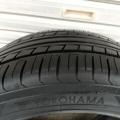 215/45r17国産タイヤ2021年製4本