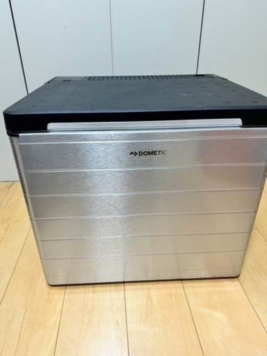 【美品】3Way ポータブル冷蔵庫 DOMETIC クーラーボックスドメティック ACX35G combicool キャンプ　キャンピング　カセットガス運用可能