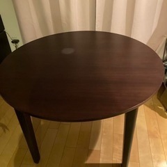 丸テーブル(直径110cm)