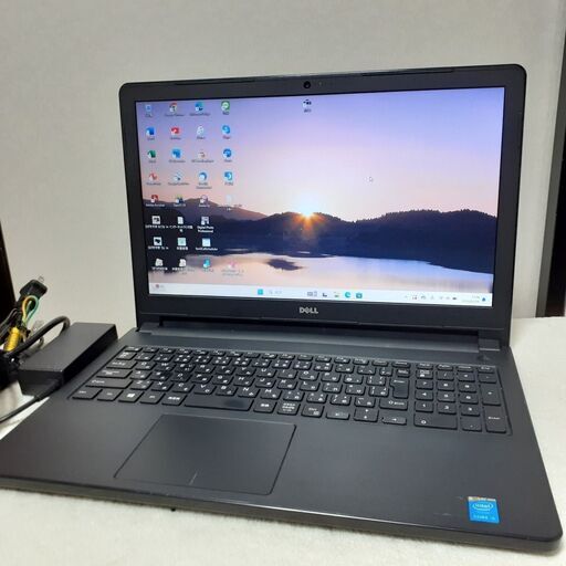 【取引中です】DELL　vostro　薄型　15インチ　i5　8GB　SSD（256）　カメラ　Wi-Fi　Bluetooth　マルチ　Office2021　Windows11