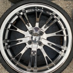 18インチ　5.5J  4ケツ
