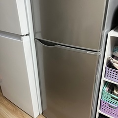 ★春からの新生活に★SHARP 2ドア冷凍冷蔵庫118Lーシルバ...