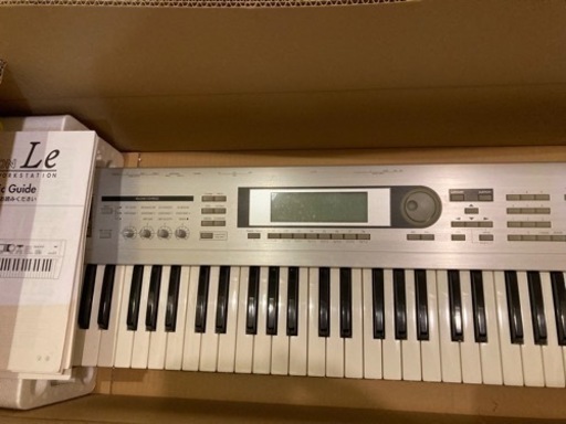 KORG TRITON Le 61鍵 - 鍵盤楽器、ピアノ 