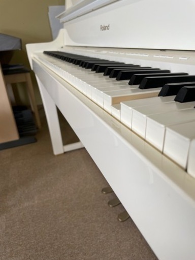 電子ピアノ2014年製中古美品！ROLAND LX15E-PWS (上井上品) 大阪の鍵盤  