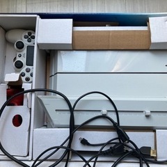 プレステ4とソフト（ラストオブアス）　1万円