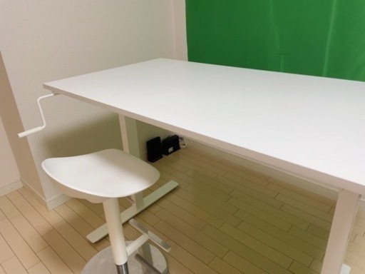 【中古美品】IKEA TROTTEN昇降式ゲーミング・PCデスク