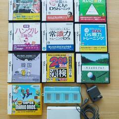 任天堂 DS Lite ゲーム Nintendo　本体と DSソ...