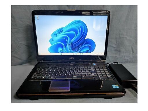 Win11 64Bit Off365 認証済富士通 FMV-NF/G50ノート