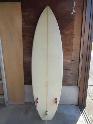 サーフボード、ウエットスーツ サーフボードとウエットスーツ 2着