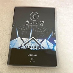 【美品】NiziU Live with U 2022""Burn...