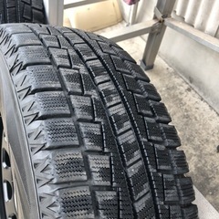 ハイエース　デイトナ　スタッドレス　205/70R15 96Q 