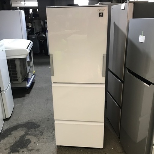 ☆値下げ☆K2402-152 SHARP ノンフロン 冷凍冷蔵庫 SJ-GE36E-W 2019年製 3ドア 356L 両開き 製氷機用水入れ横の引出し欠品 キズ汚れ打痕有り