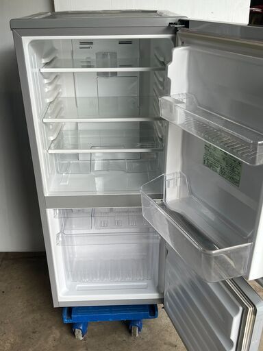 ⭐️ユーイングノンフロン冷凍冷蔵庫 UR-F110H⭐️