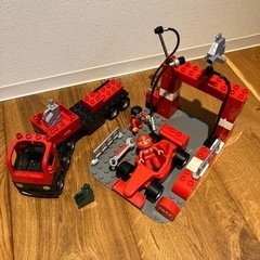 Lego レゴ4694 フェラーリF1レーシングチームduplo