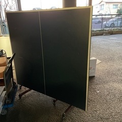 またまた！お値引きしました！卓球台1セット(使用感あり)や備品付き
