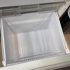 ⭐️Panasonic⭐️パナソニック⭐️ 2017年式 138L冷蔵庫   NR-B149W-T 640