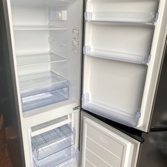 福岡市内配送無料　2021年式　山善] 冷蔵庫 幅50cm 173L 右開き YFR-D170(W) 一人暮らし 2ドア 省エネ 静音 耐熱天板