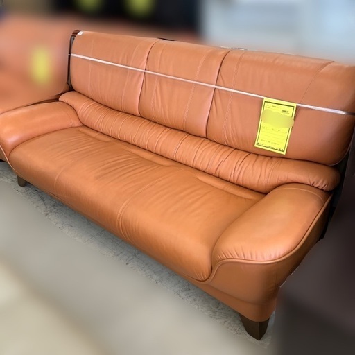 J3357 人気シリーズ 良品 karimoku カリモク Chitano チターノ 3人掛けレザーソファ 本革ソファ ZT2603WP レトロ調カラー クリーニング済み