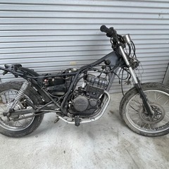 CBX125