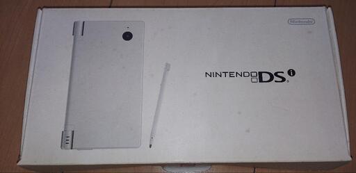 ニンテンドーDSi　新品未使用