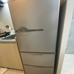 🌟最終値下げ🌟　サンヨー SANYO ノンフロン3ドア冷凍冷蔵庫