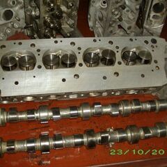 MB-126-107エンジン―カムシャフト付きリビルトシリンダーヘツト販売