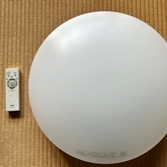 ① LED シーリングライト  照明器具（NEC）