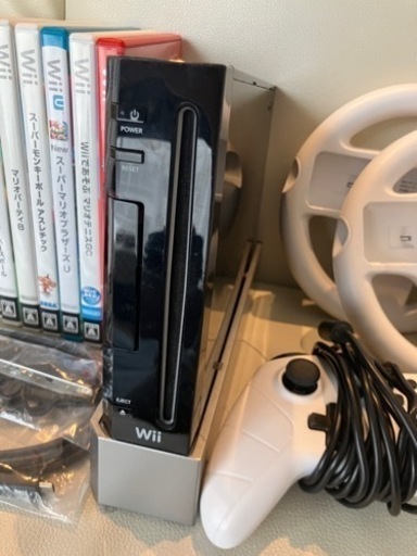 【セット売り】Wii本体セット ソフト13本