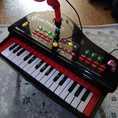 幼児用 電子ピアノ(ジャンク品)＆ブロックおもちゃ