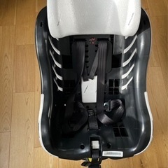 チャイルドシート　ISOFIX