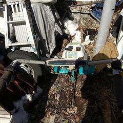 クボタの耕運機です。